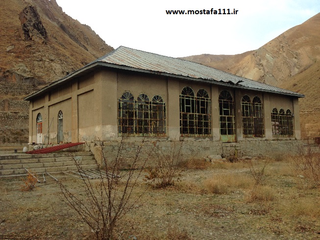 تالار اصلی کاخ ناصری از نمایی شمالی در دره شهرستانک 11 آبان 1396